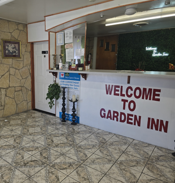 Garden Inn & Suites